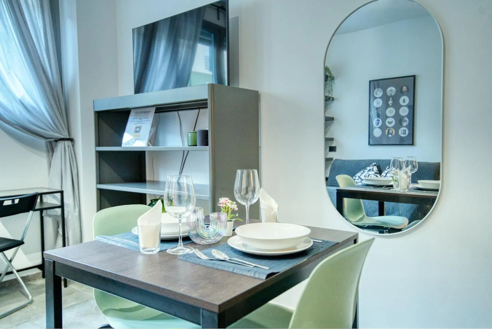 Hozyhome Strategica Soluzione In Fondazione Prada Milan