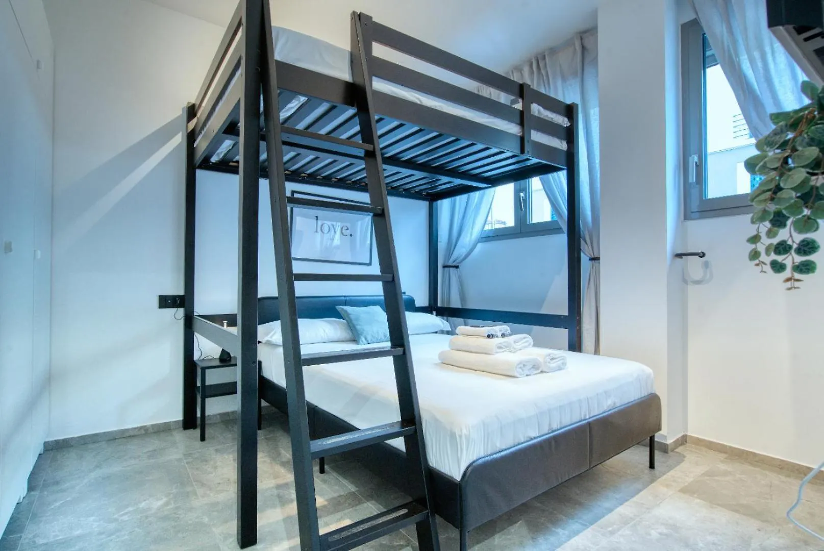 Appartement Hozyhome Strategica Soluzione In Fondazione Prada Milan